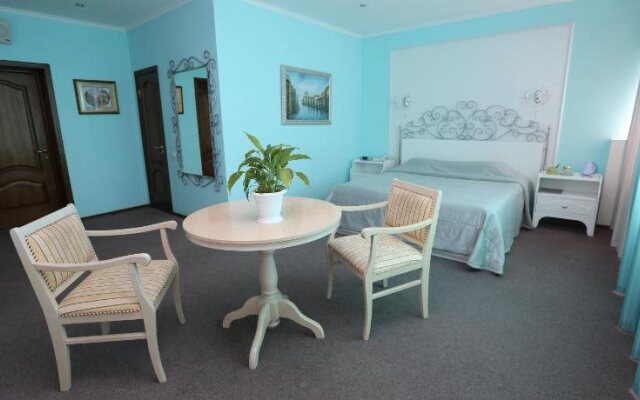 Hotel Kovcheg