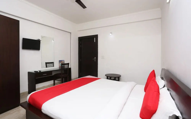 Hotel Rajshree By OYO Rooms