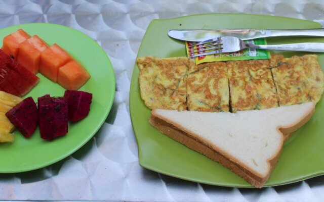 Green Palm Homestay