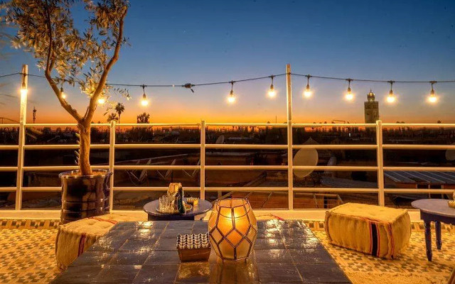 Zwen Zwen Boutique Hotel Rooftop & Spa