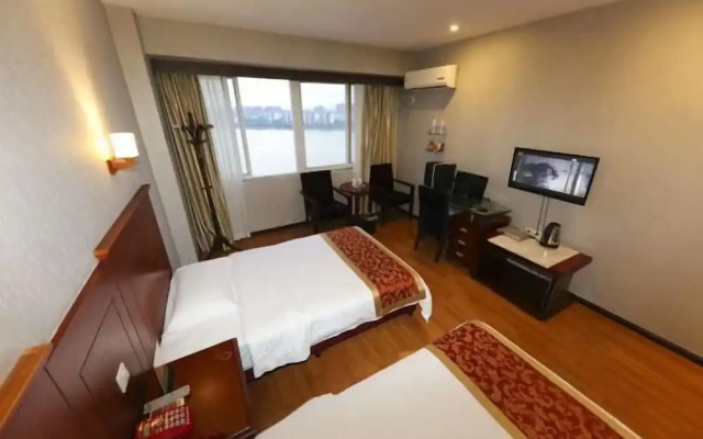 Chunjiang Hotel
