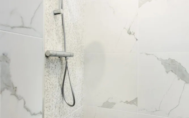 Cosy Studio Near Bastille Place