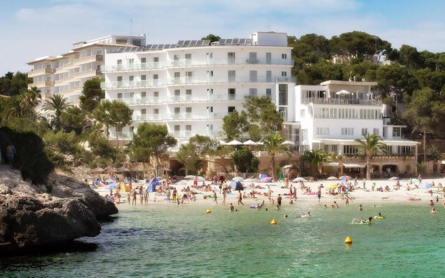 Hotel Apartamentos Cala Santanyi