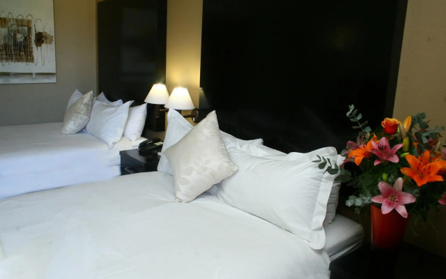 Oudtshoorn Hotel
