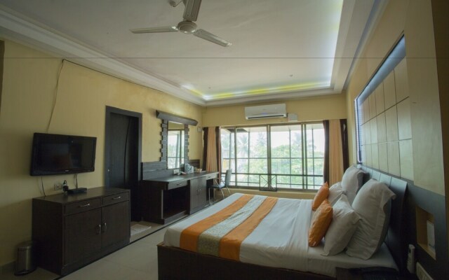 Baywatch Beach Resort