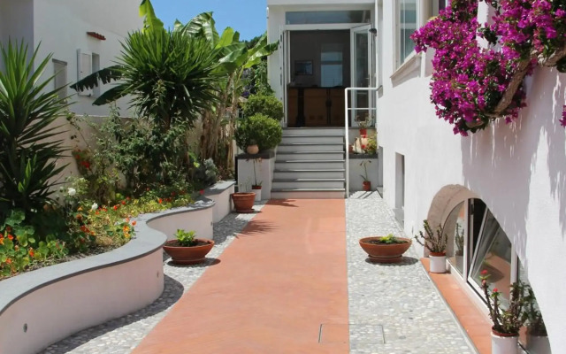 Villa Cecilia