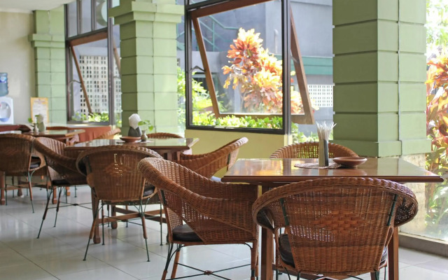 Hotel Winotosastro Garden