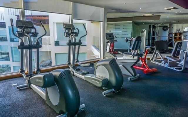 Elements Garden House 10 2 Bedroom Condo by Redawning