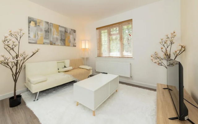 Modern 2bedroom Flat Freeparking