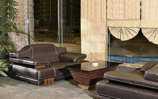 Jiabo Hotel