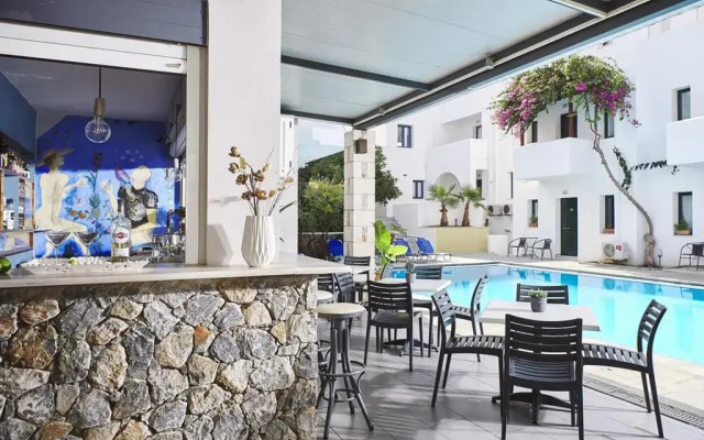 Eva Suites