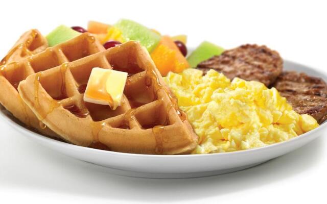 Hampton by Hilton Antwerp Central Station