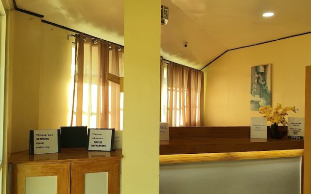 S-E Hotel and Residence