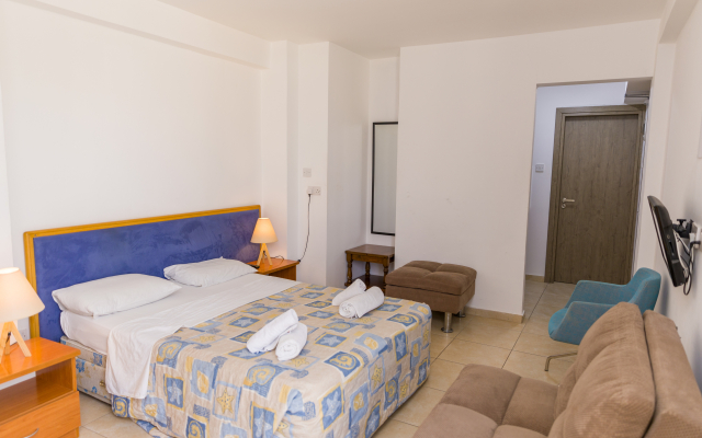 Alecos Hotel Apartments