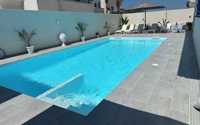 Onda Bianca Luxury Apartments