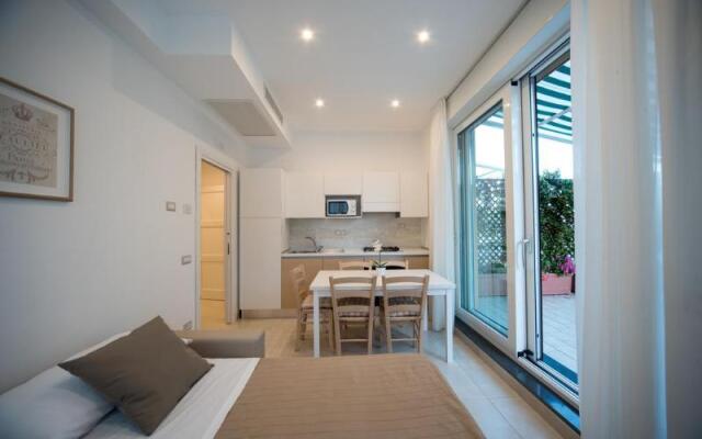 Santa Tecla Apartments