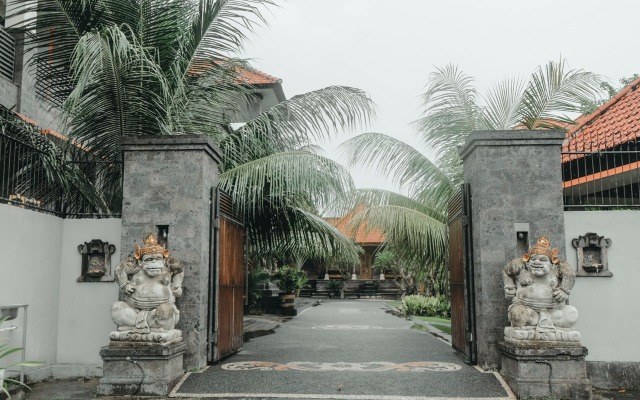 Hotel Diana 2 By Zuzu