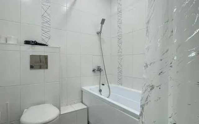 Апартаменты Аренда 72 на ул. Газовиков, д. 33