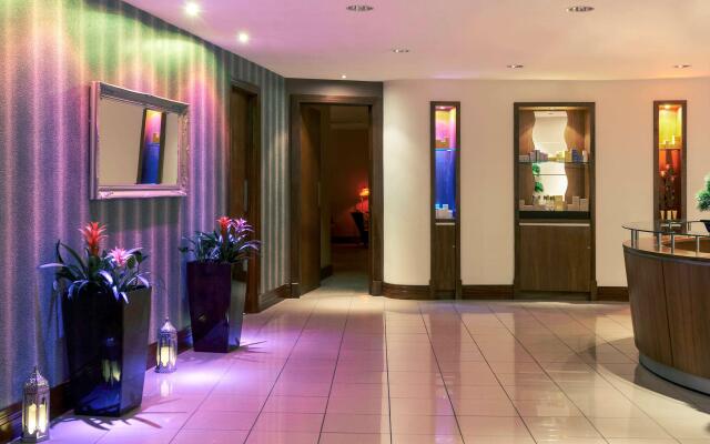 Mercure Cardiff Holland House Hotel & Spa