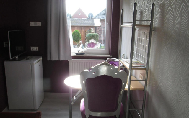 Haus Dreimaster Single-Wohnung ohne Wohnzimmer