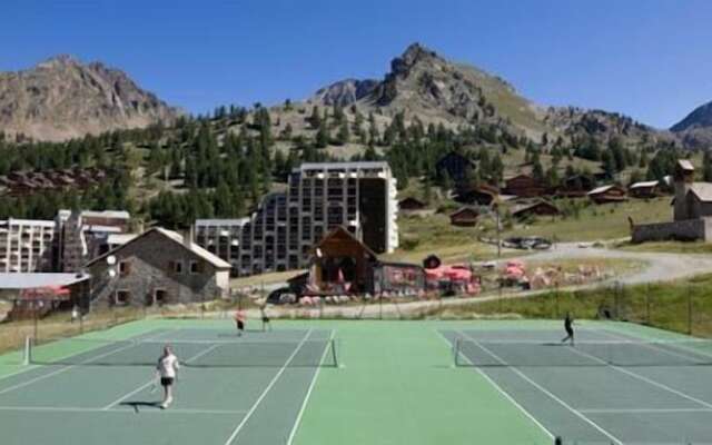 Madame Vacances Les Chalets D'Isola