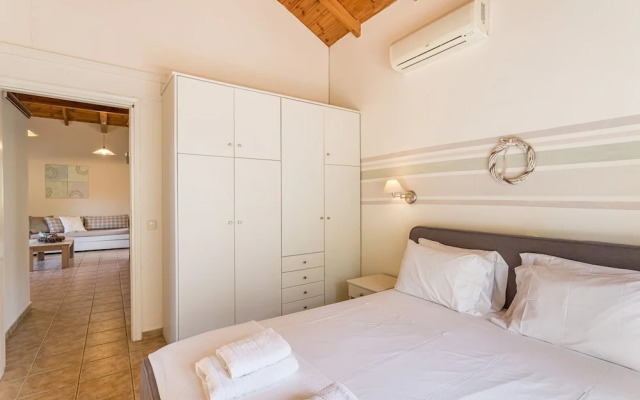 Lithos Stoupa Villas
