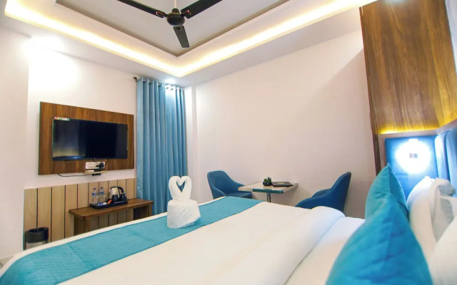 Paarth Grand