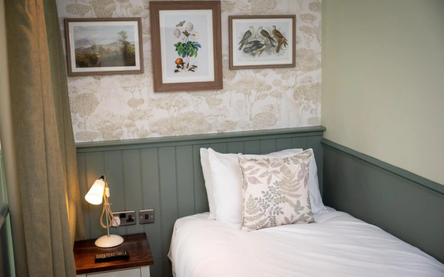 Ardencaple Hotel by Greene King Inns