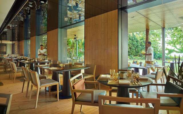 PARKROYAL Penang Resort