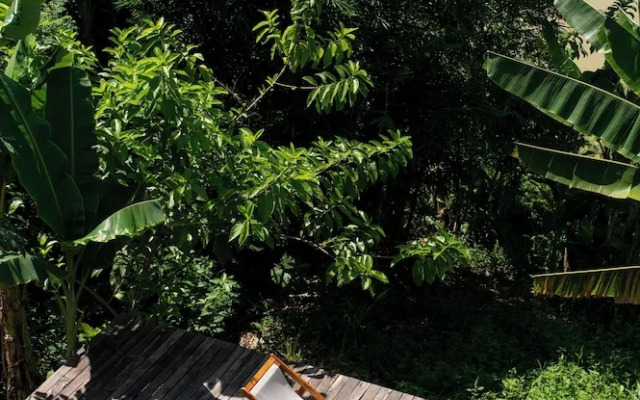 Scarlet Pavilion Homestay