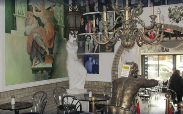 American Backpackers Hostel