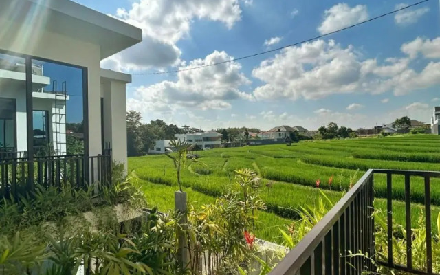 Sapphire Canggu 3 Bedroom Villa with Private Pool