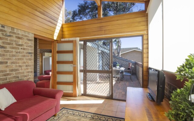 Bundilla 4- Townhouse with Sauna