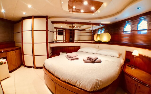 Porto Cervo Luxury Yacht