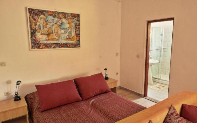 Apartments Vratovic