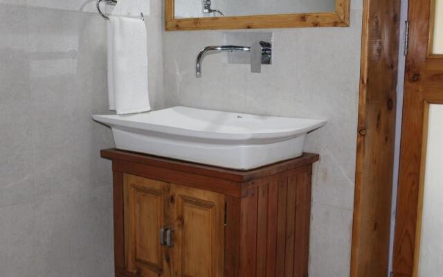 Woodvista Cottages Shimla