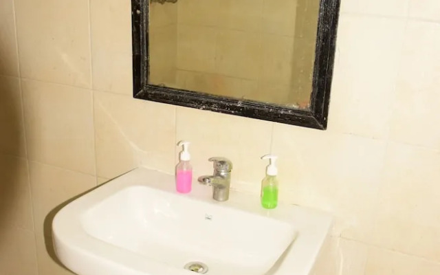 Hotel Ayaan Residency Manali