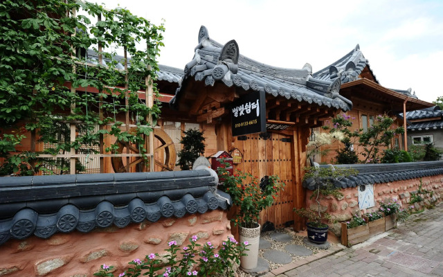 Star Rest Hanok