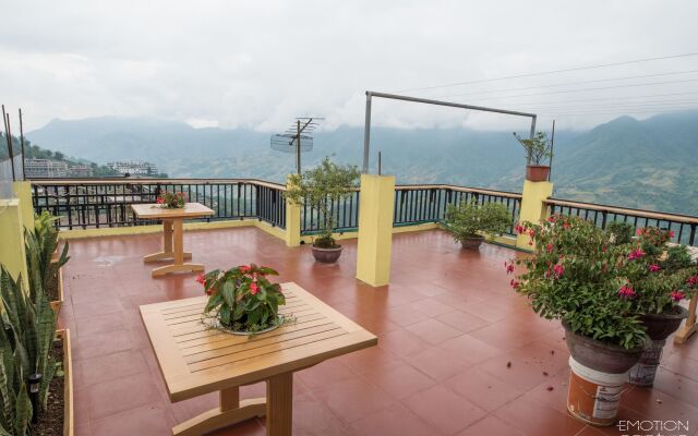 Sapa Mountain Hotel