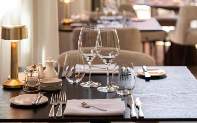Dukes’ Palace – by Dukes’ Hotel Collection