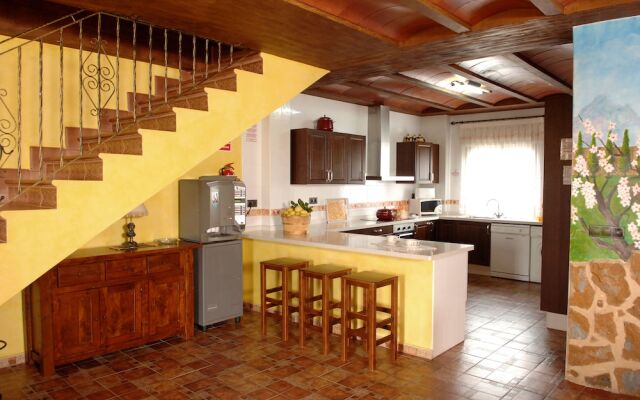 Casas Rurales El Viejo Establo
