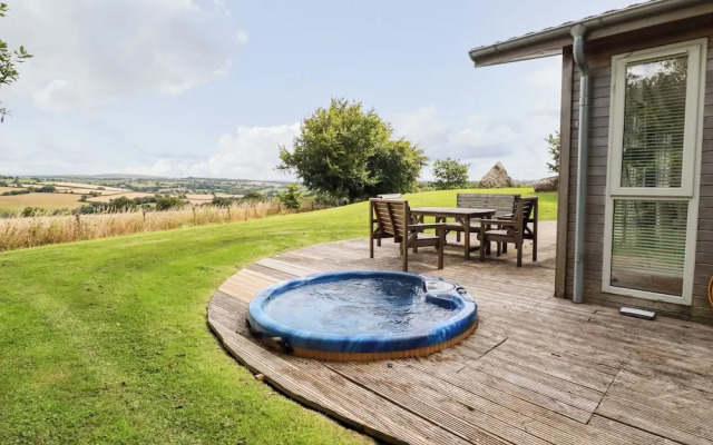 8 Horizon View
