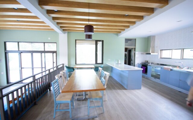 Sharing Green Home