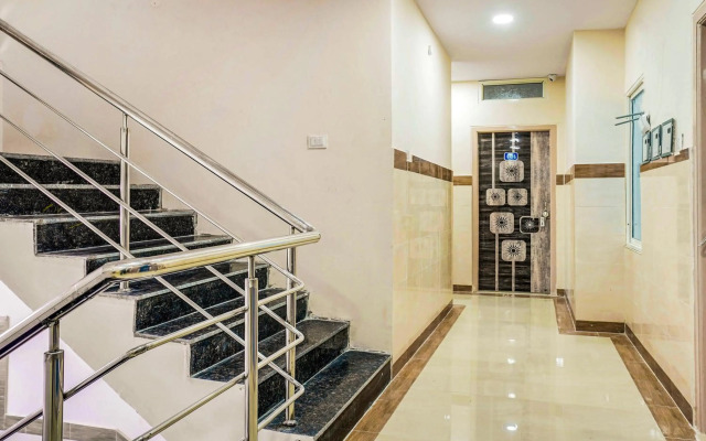 OYO HYD1516 Hotel Aroma Classic