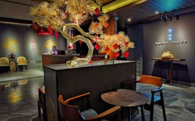 Yuefu Art Inn - 4 Nights, Hainan, China