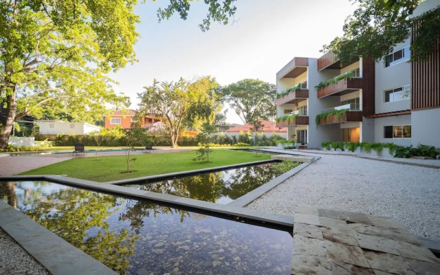 Caribbean Breeze - 2BR Apartment Close to Beach!