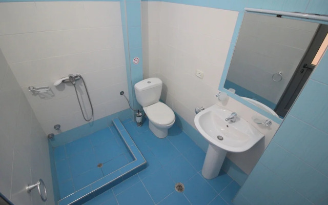 Hotel Argjiro