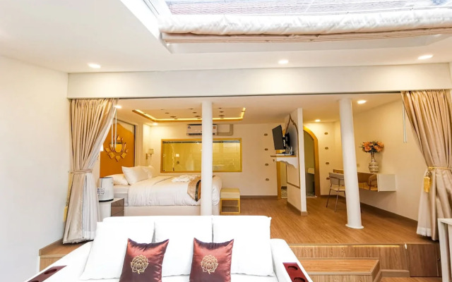 One Dhatu Ayutthaya Premium Homestay
