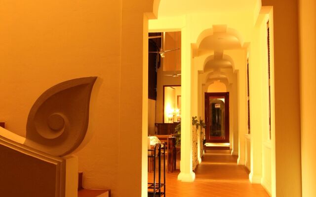 Le Luxe Boutique Hotel