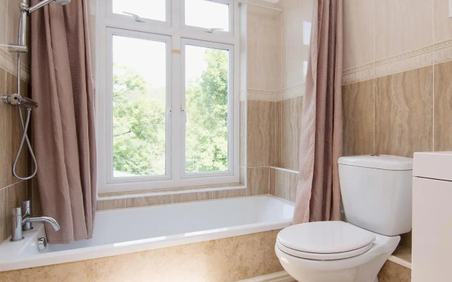 Copper Beech Cottage